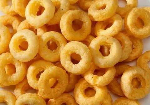 เครื่องทำขนมขบเคี้ยวเม็ด 3 มิติแบบกำหนดเอง 200-260 กก./ชม. สามเหลี่ยม วงกลม ท่อ หัวหอม