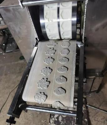 เครื่องทำบิสกิตสุนัขเต็มชีวิต, อุปกรณ์ทำอาหารสัตว์เลี้ยงสำหรับสุนัขและแมว