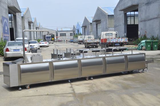 เครื่องตัดธัญพืช / ข้าวอัตโนมัติแบบเต็มรูปแบบ 88kw Power 1500kg น้ำหนัก