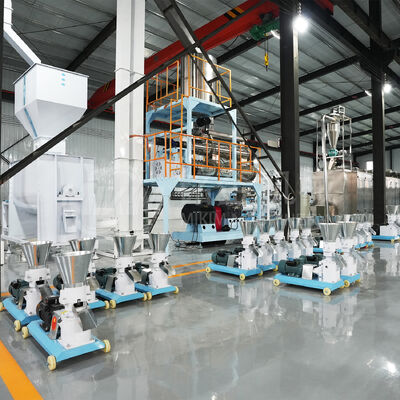 เครื่องบดอาหารสัตว์เลี้ยงแบบต่อเนื่องและอัตโนมัติ Twin Screw Extruder กว้าง 70-110 มม เครื่องบดอาหารสัตว์เลี้ยง 380V/50Hz