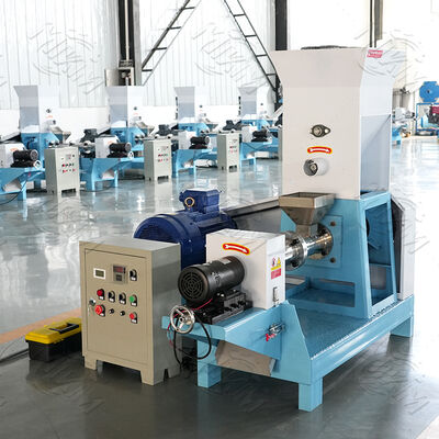 เครื่องทําอาหารสุนัขสัตว์เลี้ยงชนิดแห้งคุณภาพสูง / เครื่องบดอาหารปลาลอยขนาดเล็ก