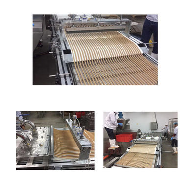 เป็ดสด Mest Sticks อาหารสัตว์เครื่อง Extruder 200-500kg / ชมเครื่องทำสแตนเลสแบน Munchy Strip ขนม