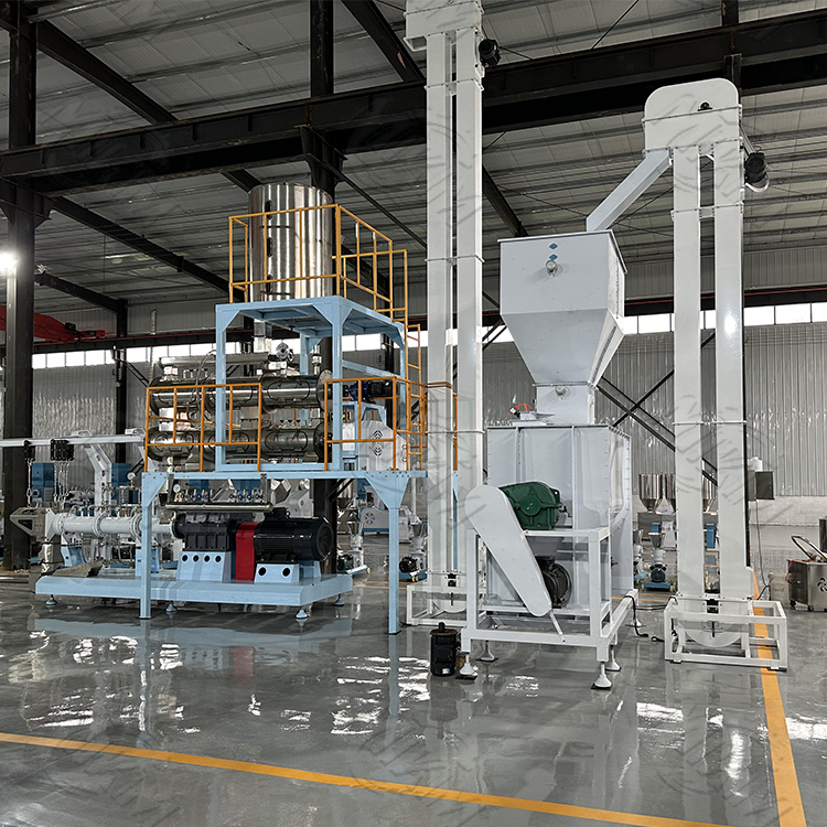 Twin-screw อาหารสำหรับสัตว์เลี้ยง Extruder machine / food extrusion equipment